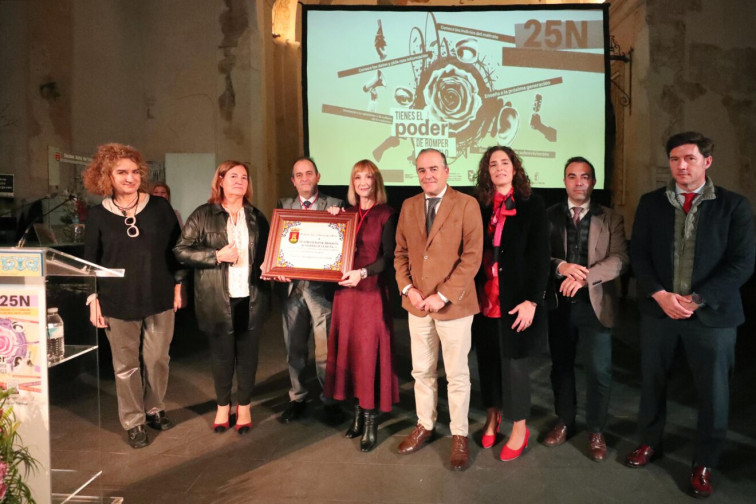 El alcalde de Talavera insta a la unidad institucional en la lucha de la violencia contra las mujeres