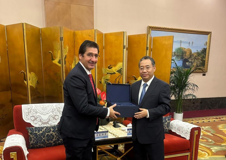 El Gobierno regional presenta Castilla-La Mancha en Sichuan como un sitio estratégico para invertir