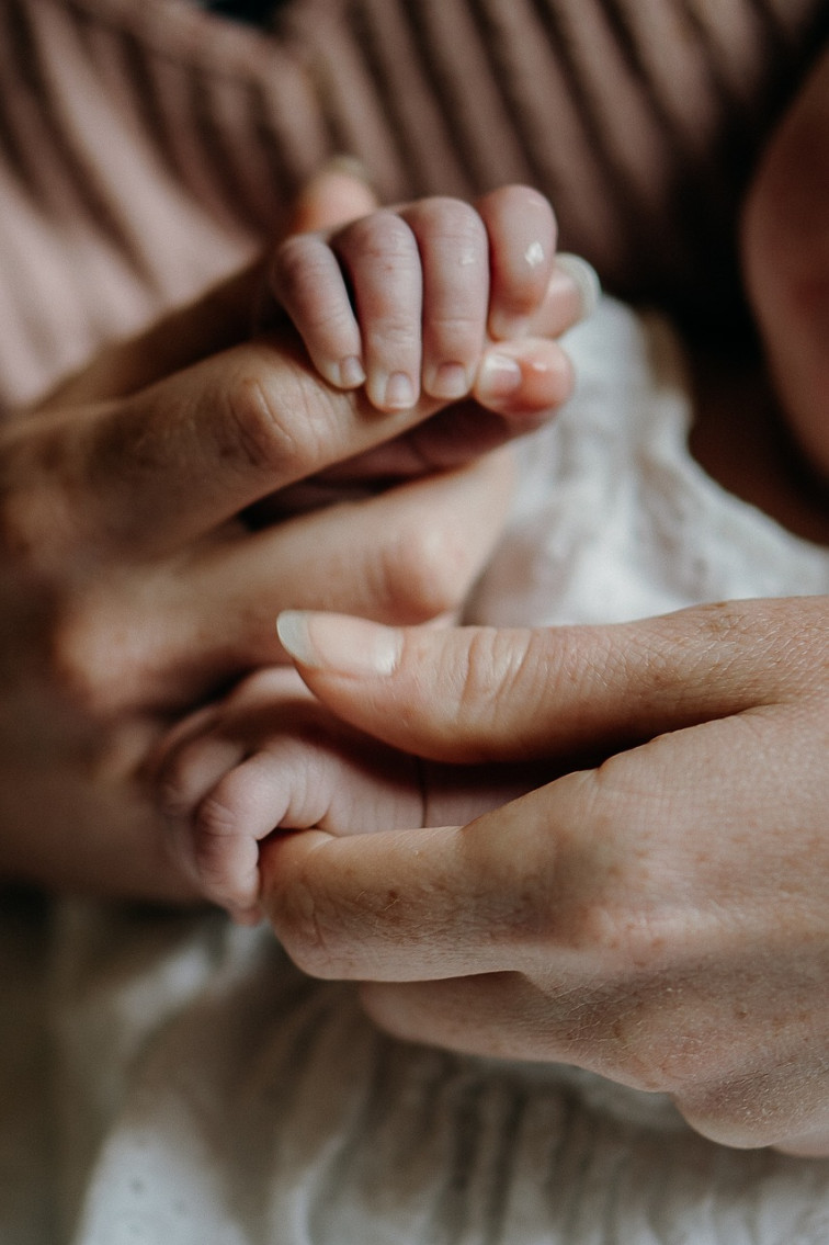 La Diputación de Toledo ofrece ayudas de 1.000 euros para los bebés nacidos en 2024 en municipios en riesgo de despoblación