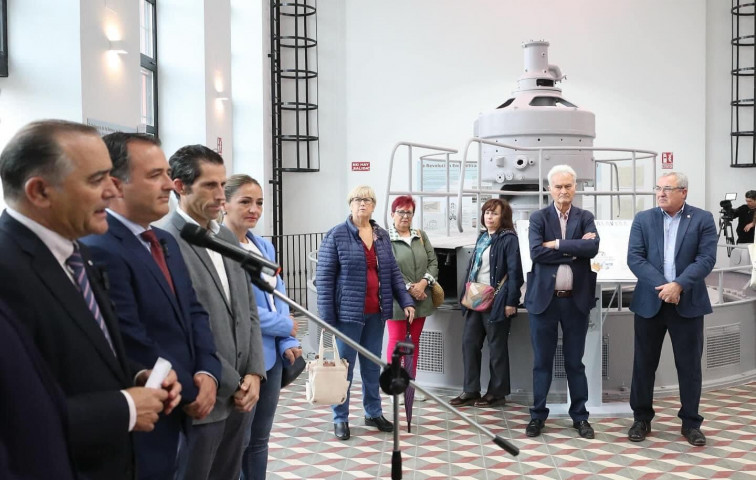 Talavera inaugura el antiguo edificio de la Hidroeléctrica