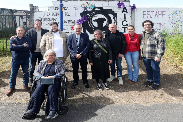 La Asociación de Informadores Gráficos de Talavera ha inaugurado un mural solidario