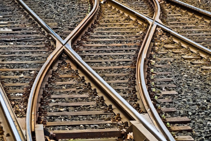 Medioambiental da el visto bueno a la electrificación del tren