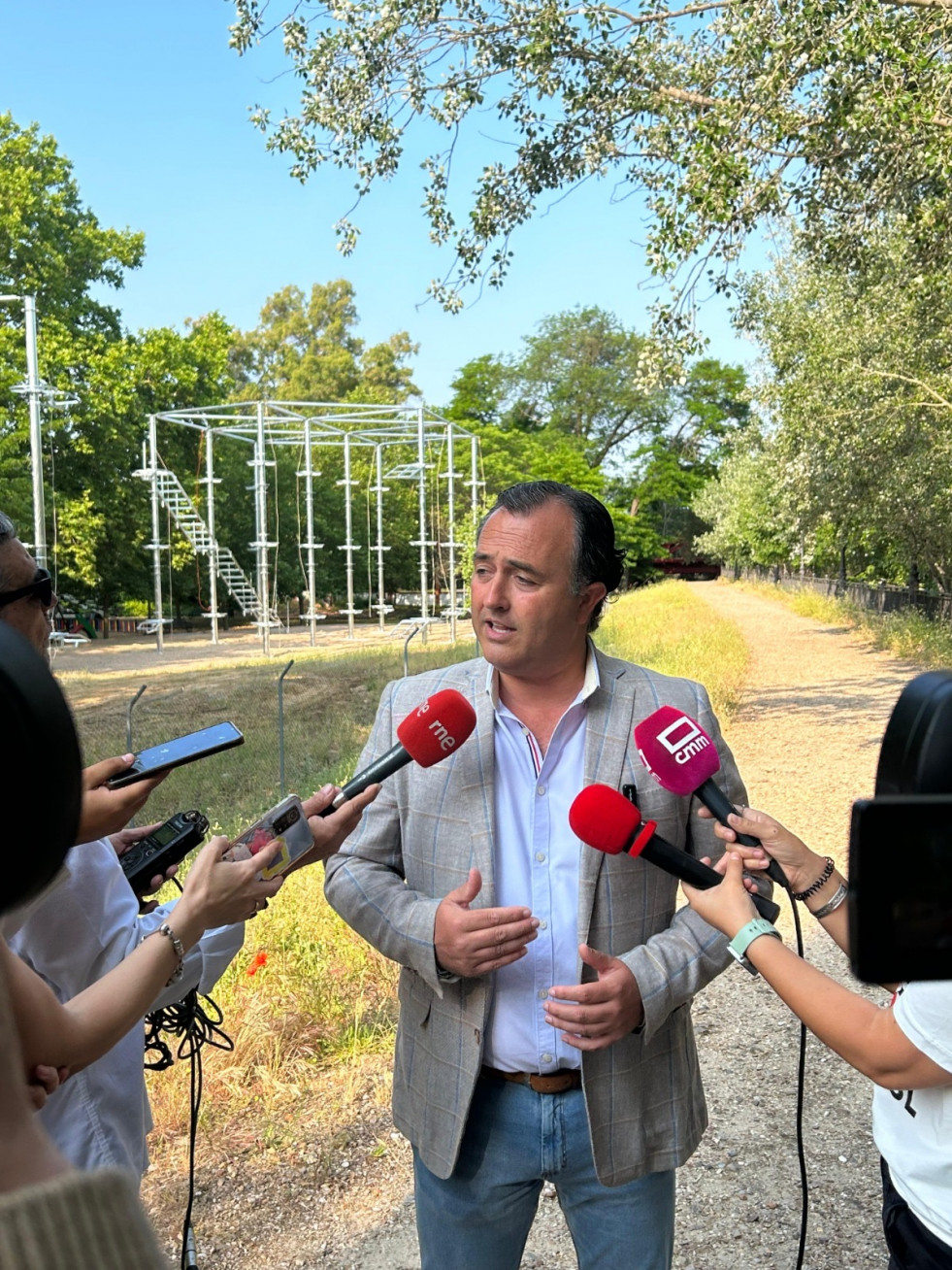 Talavera contará con nuevas luminarias y un parque de tirolinas