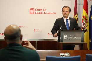 VOX CLM exige a Page un plan de prevención de incendios