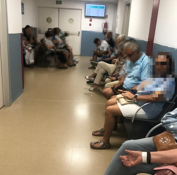 Zamora guarda silencio por las víctimas del atentado de Barcelona 
